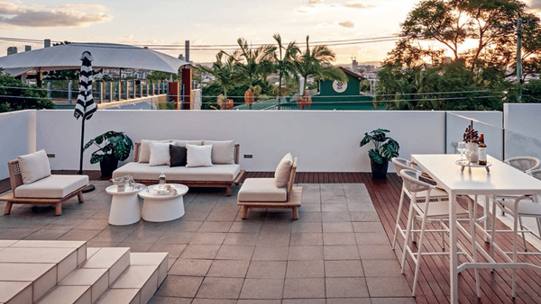 Residential builders completing a verandah in Brisbane